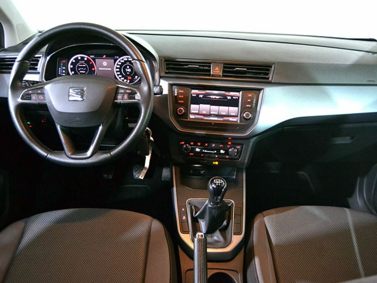 Foto Seat Arona 14