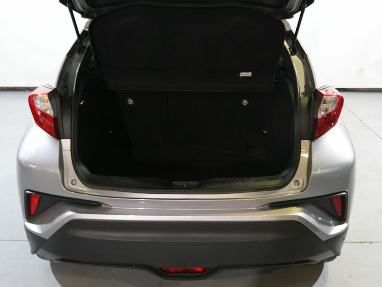 Foto Toyota C-HR 6