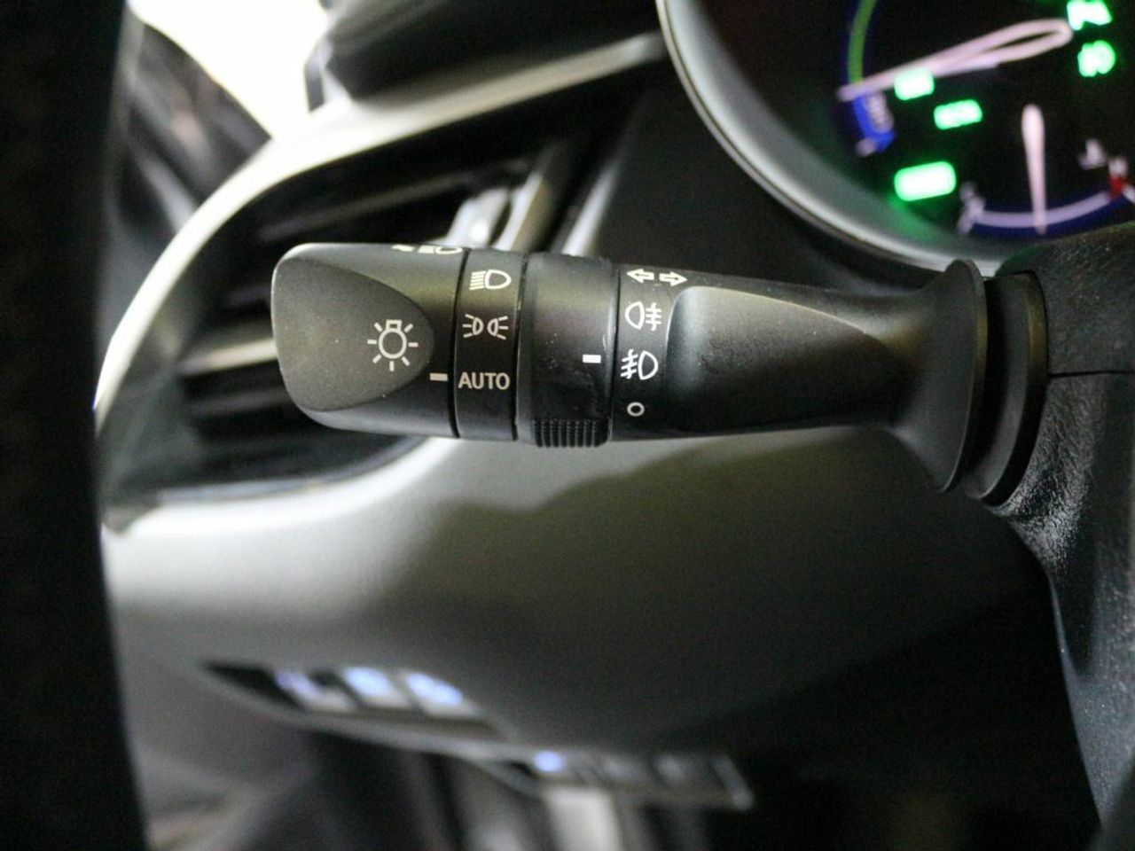 Foto Toyota C-HR 18