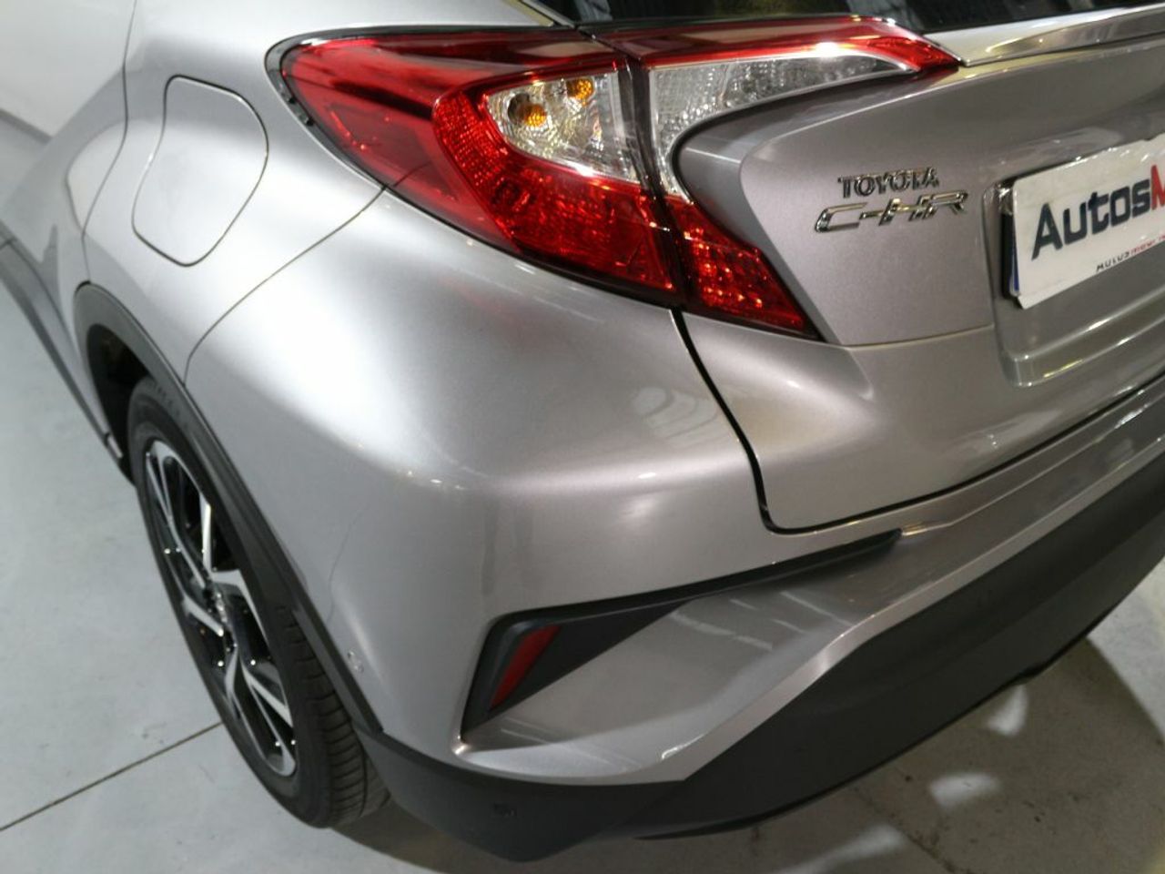 Foto Toyota C-HR 27