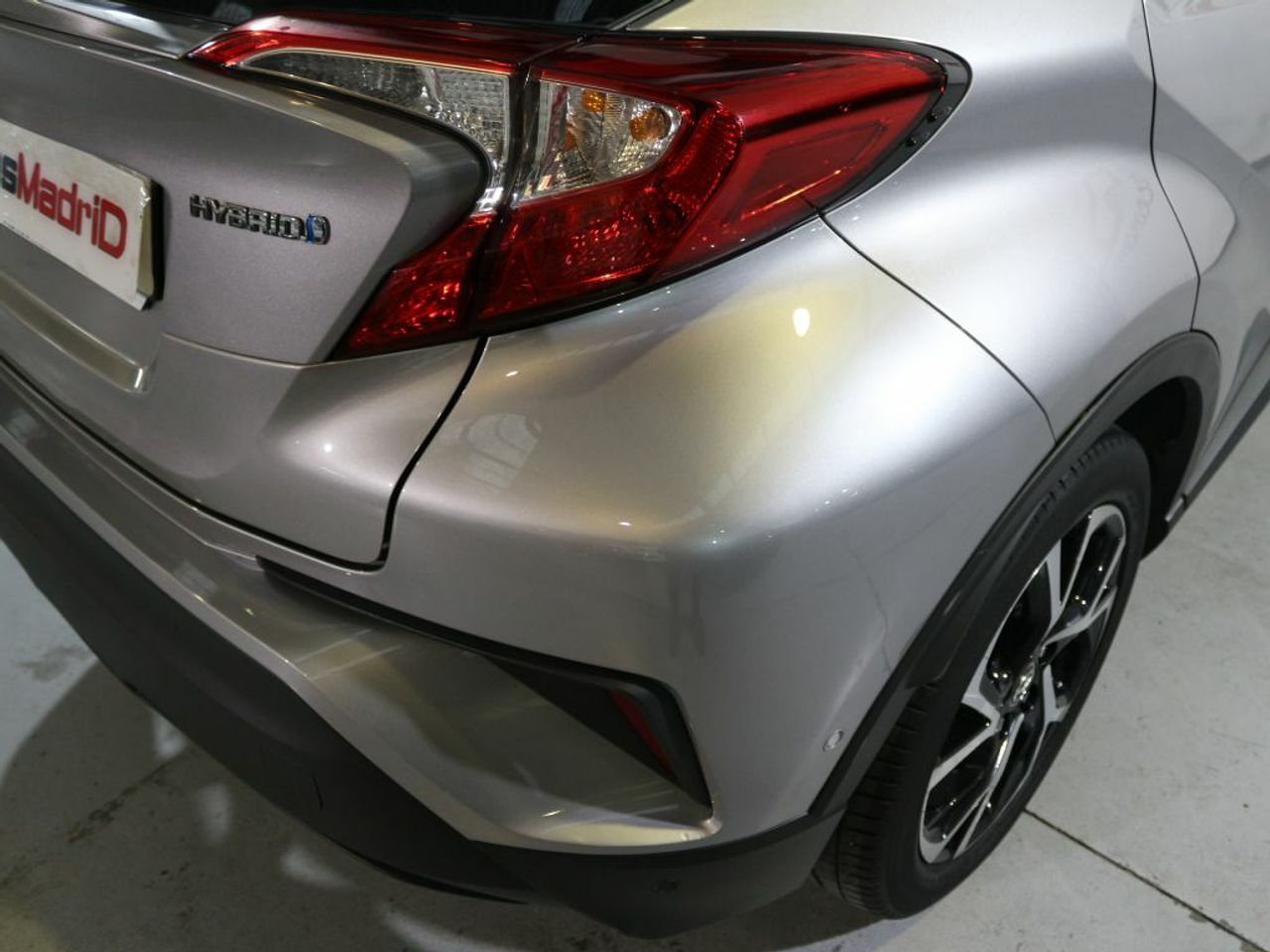 Foto Toyota C-HR 28