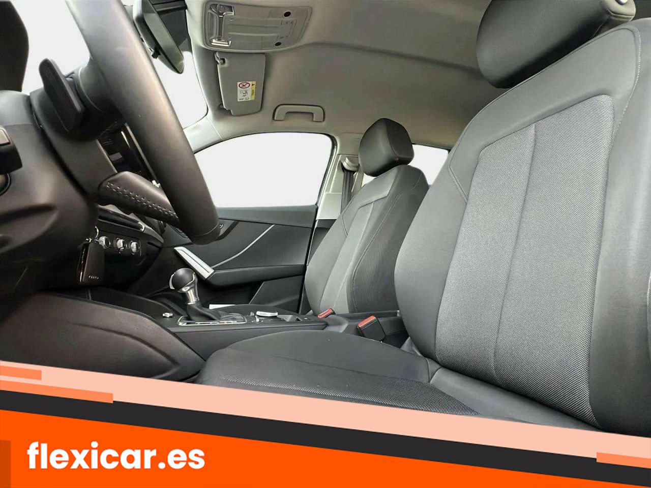 Foto Audi Q2 11
