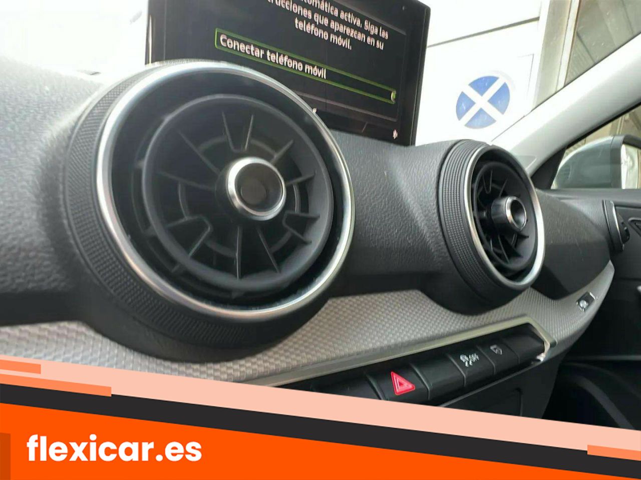 Foto Audi Q2 27
