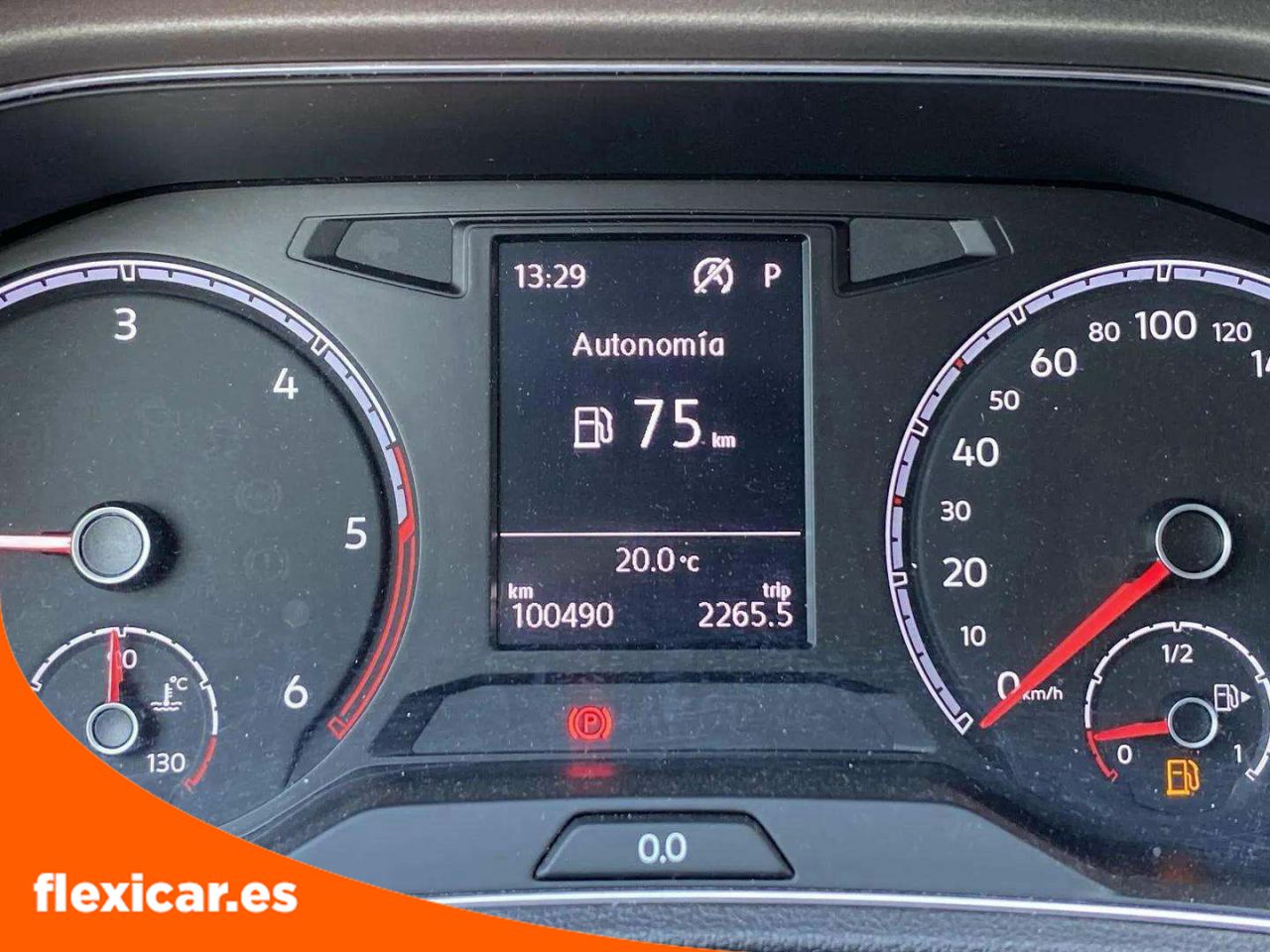 Foto Volkswagen T-Roc 13