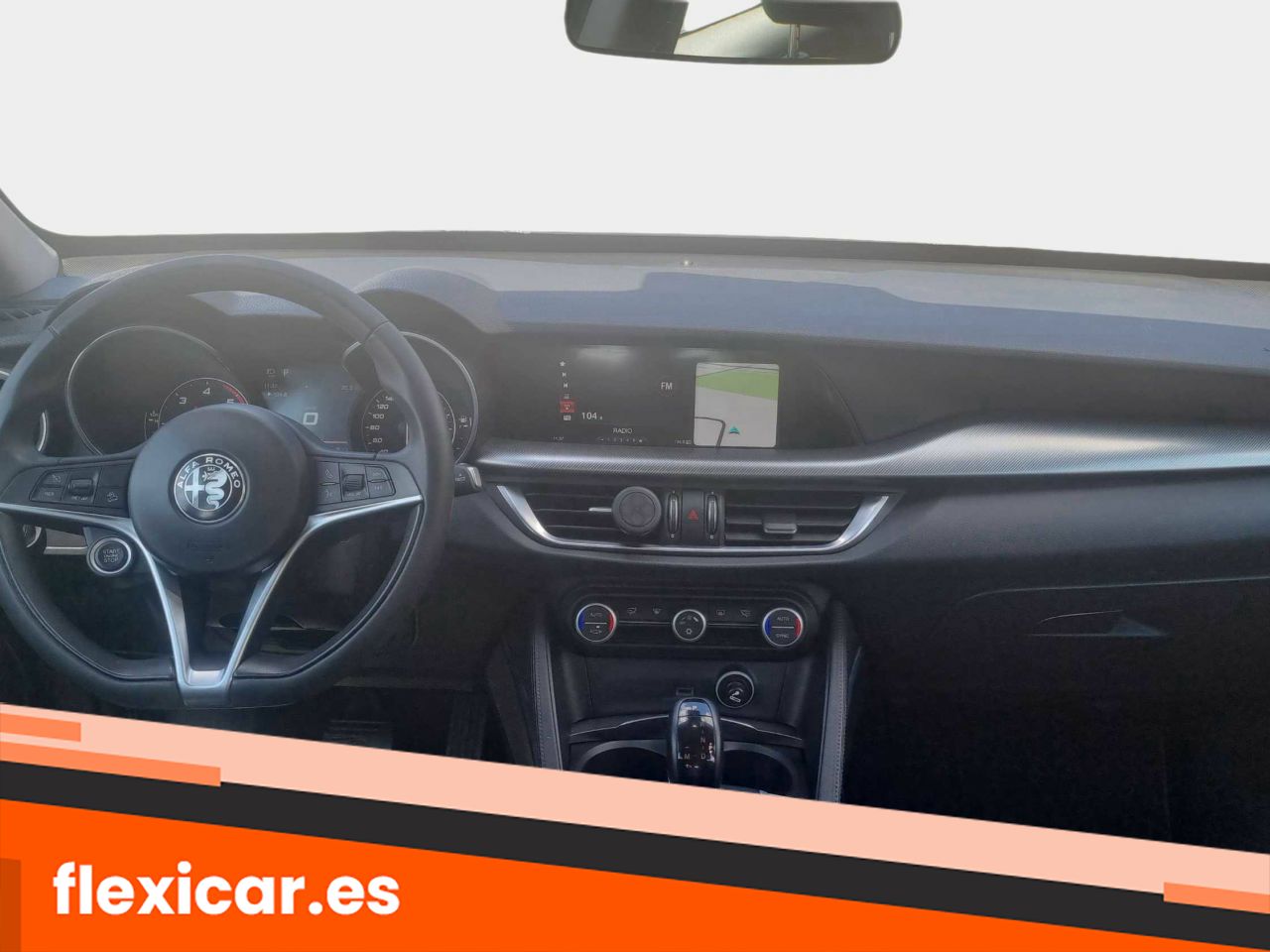 Foto Alfa Romeo Stelvio 10