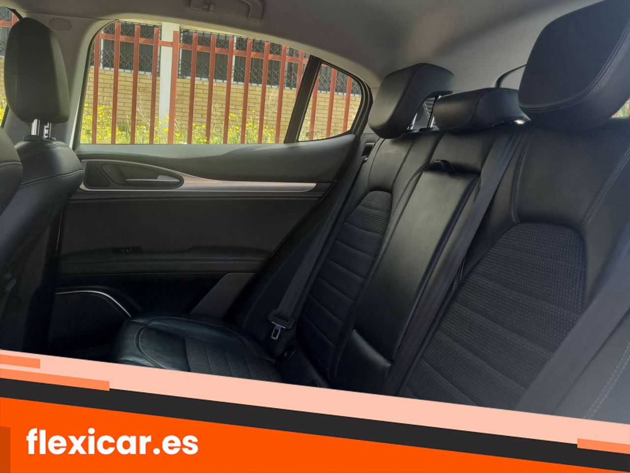 Foto Alfa Romeo Stelvio 21