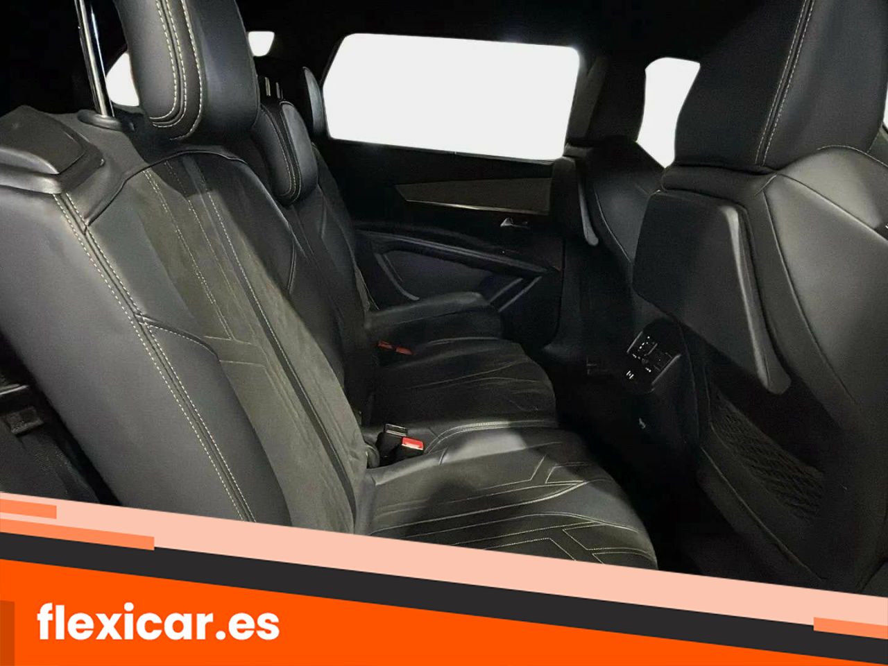 Foto Peugeot 5008 14