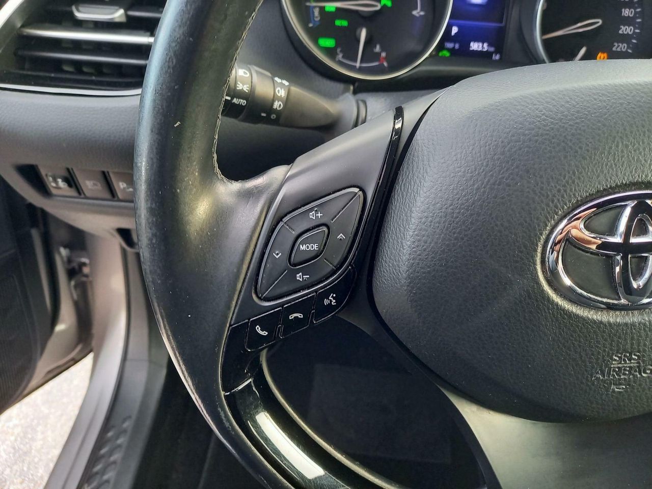 Foto Toyota C-HR 14