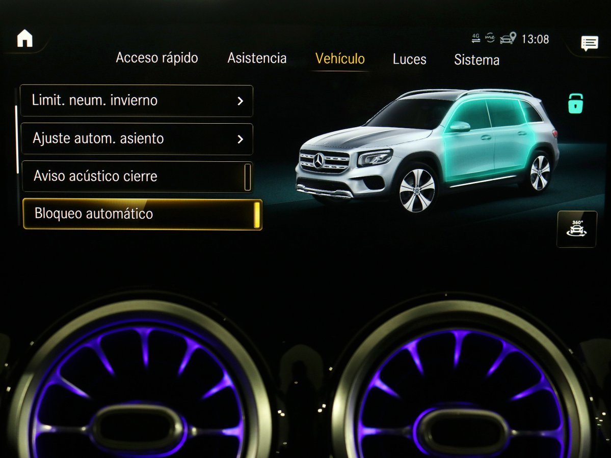 Foto Mercedes-Benz Clase GLB 17