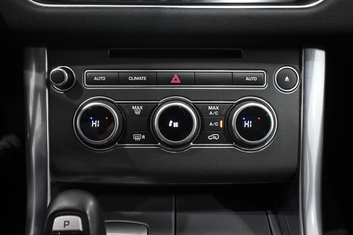 Foto Land-Rover Range Rover Sport 19