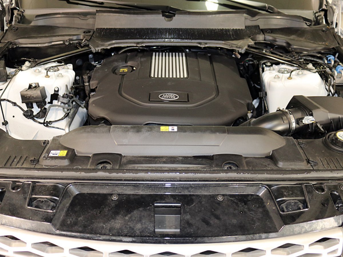 Foto Land-Rover Range Rover Sport 7