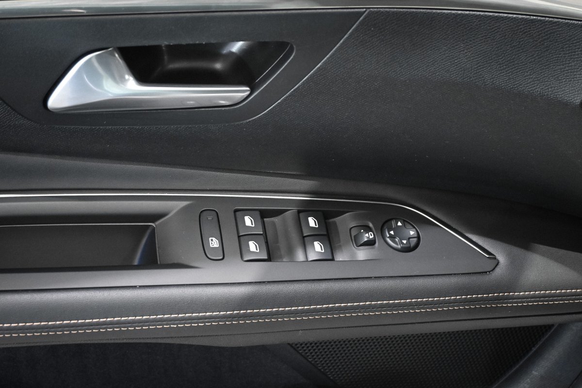 Foto Peugeot 3008 33