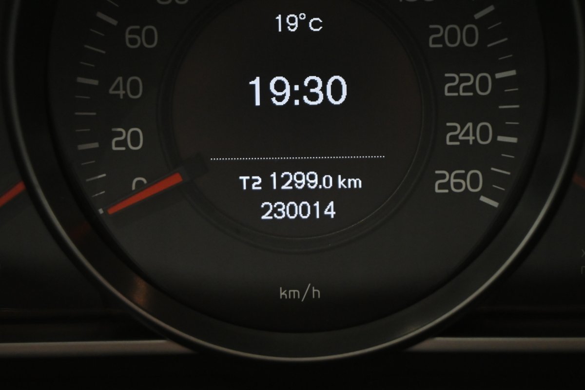 Foto Volvo V40 Cross Country 12