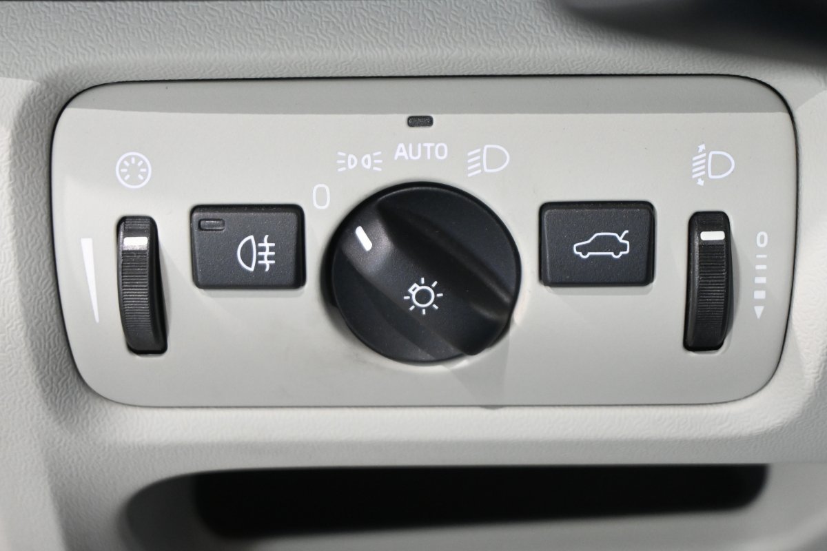 Foto Volvo V40 Cross Country 25