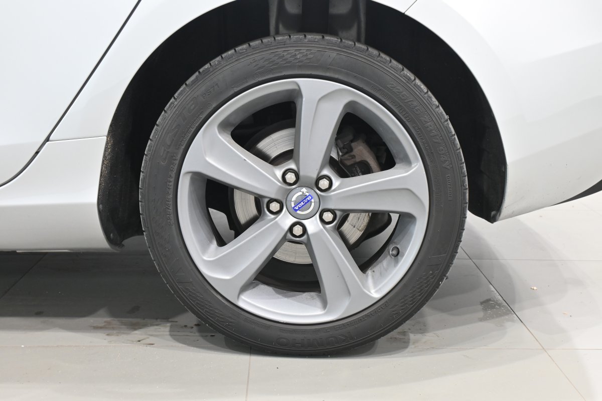 Foto Volvo V40 Cross Country 28