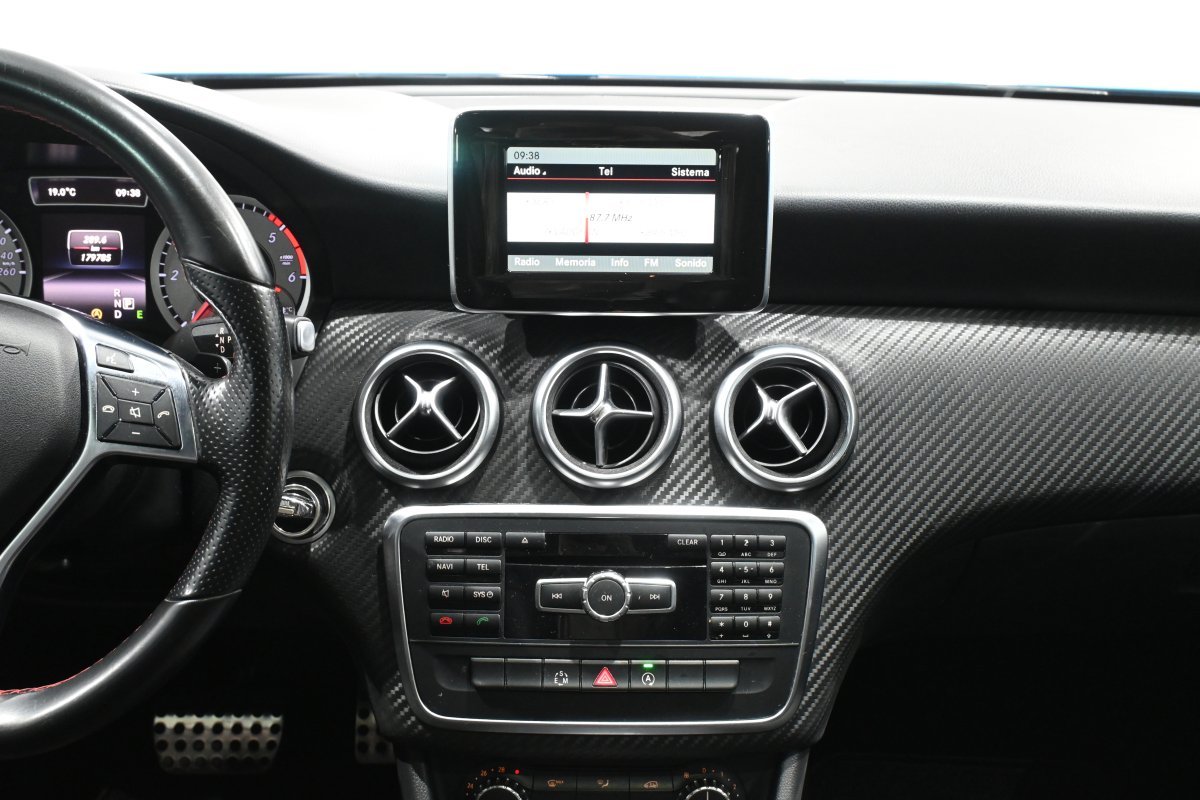 Foto Mercedes-Benz Clase A 14