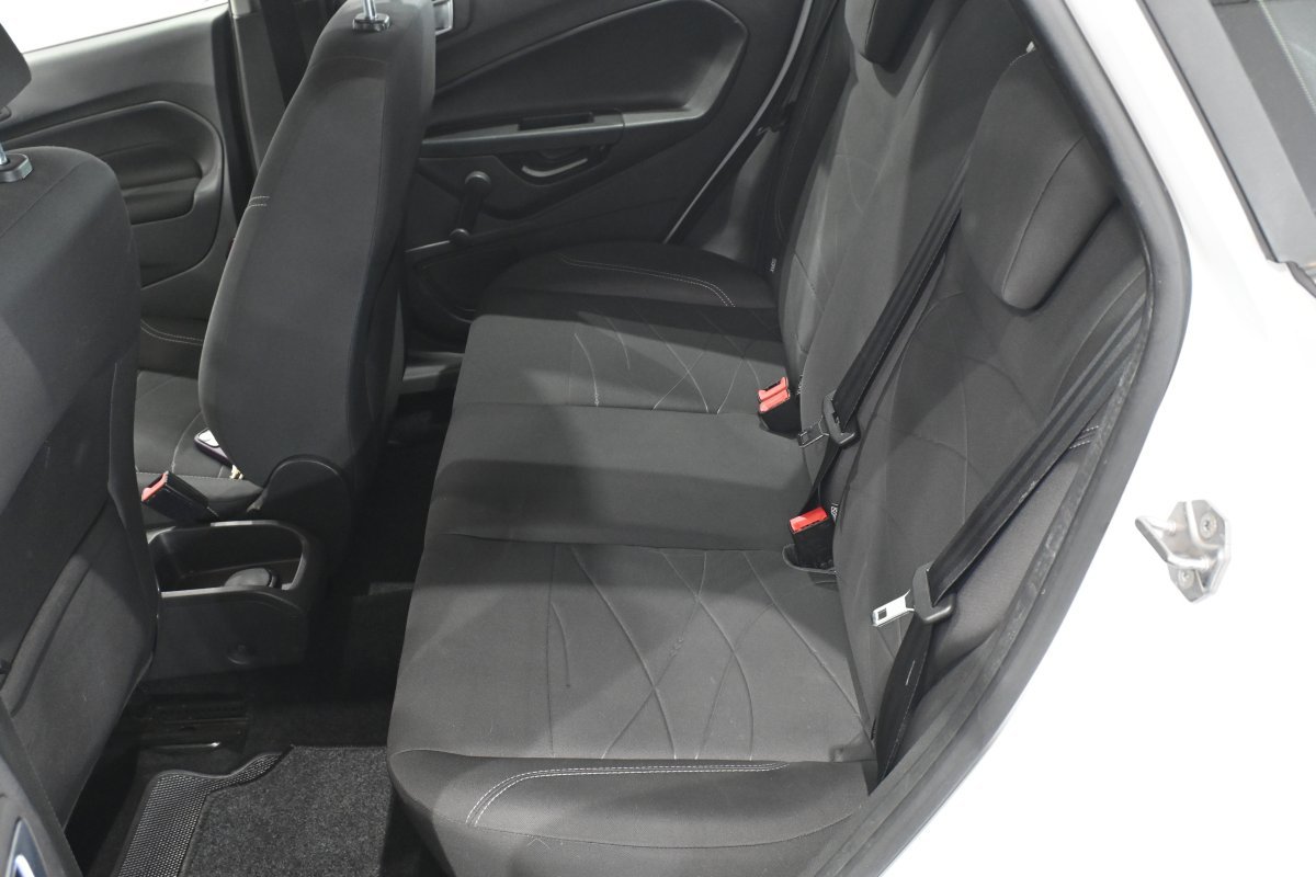 Foto Ford Fiesta 11