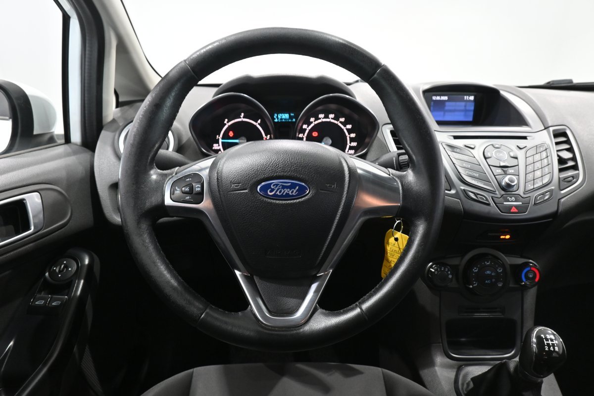 Foto Ford Fiesta 17