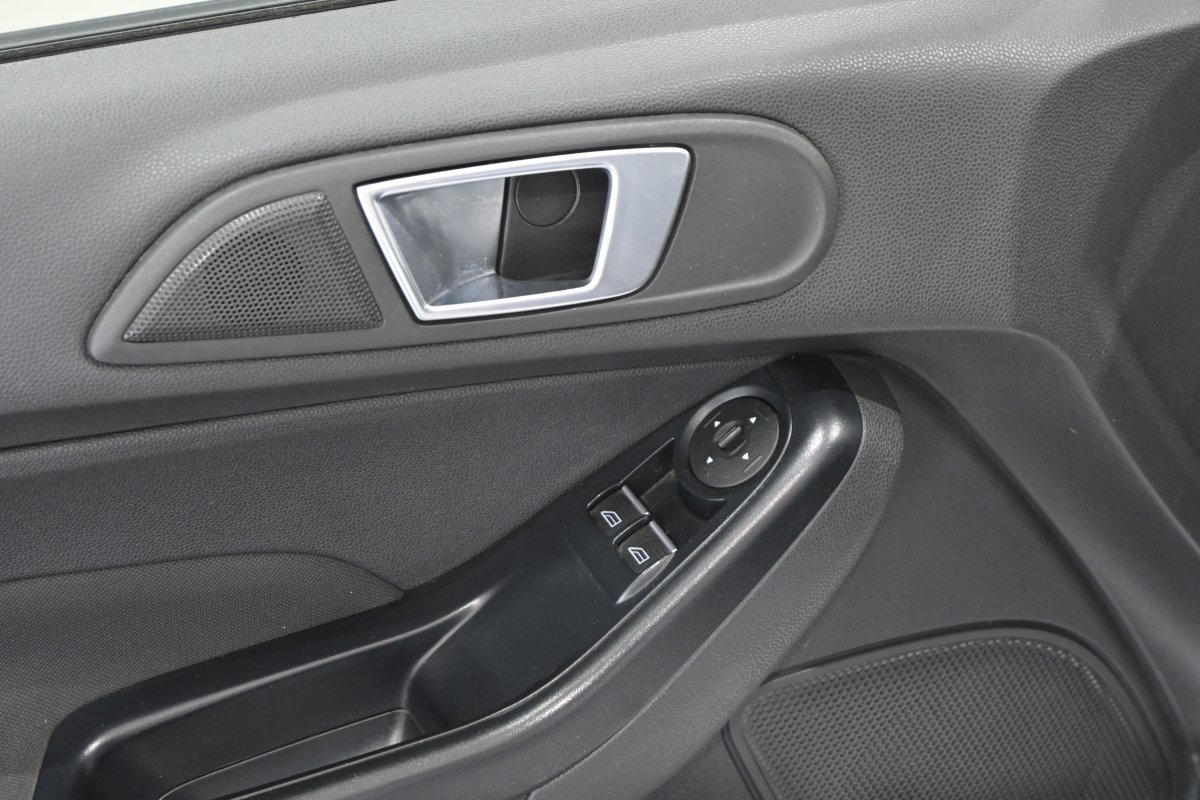Foto Ford Fiesta 25
