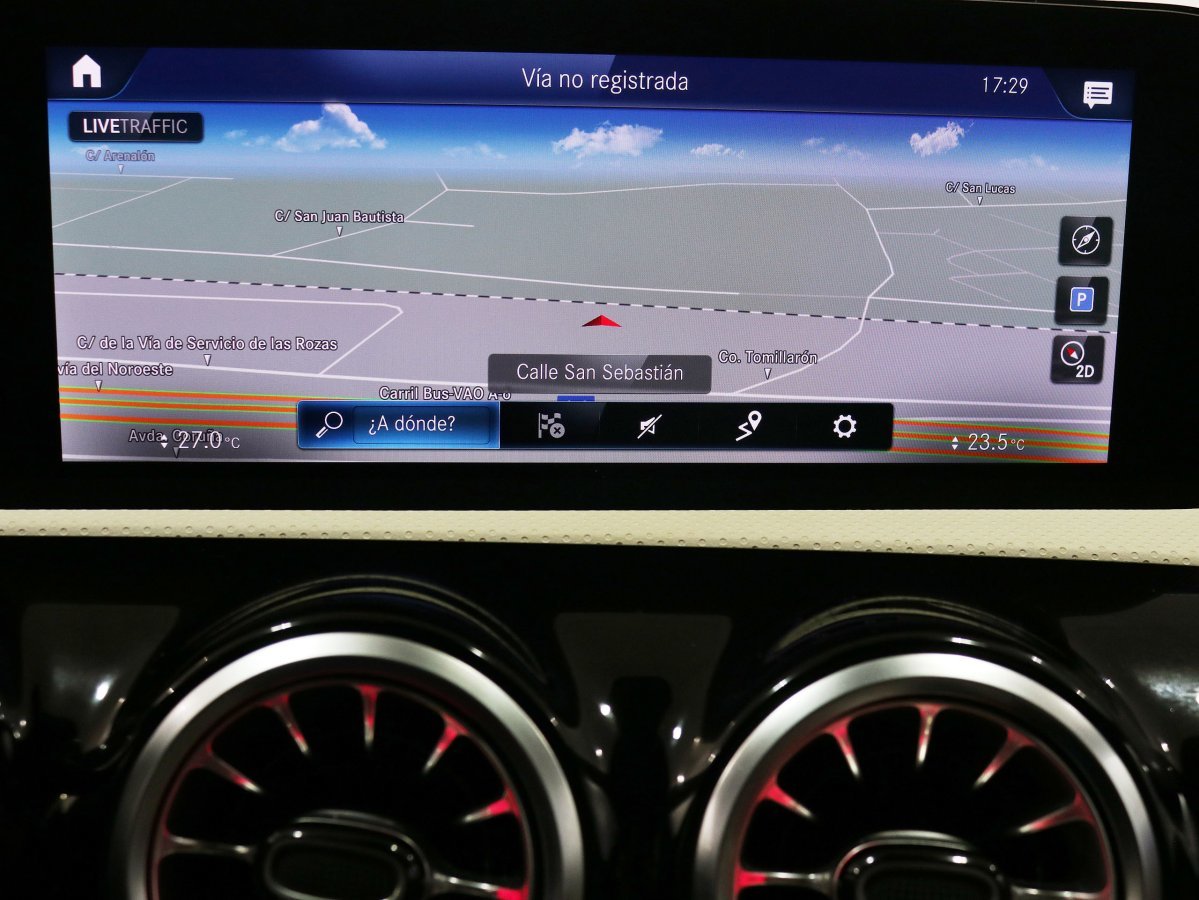 Foto Mercedes-Benz Clase CLA 22