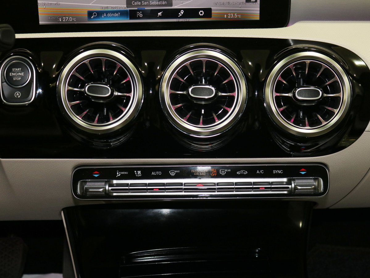 Foto Mercedes-Benz Clase CLA 25