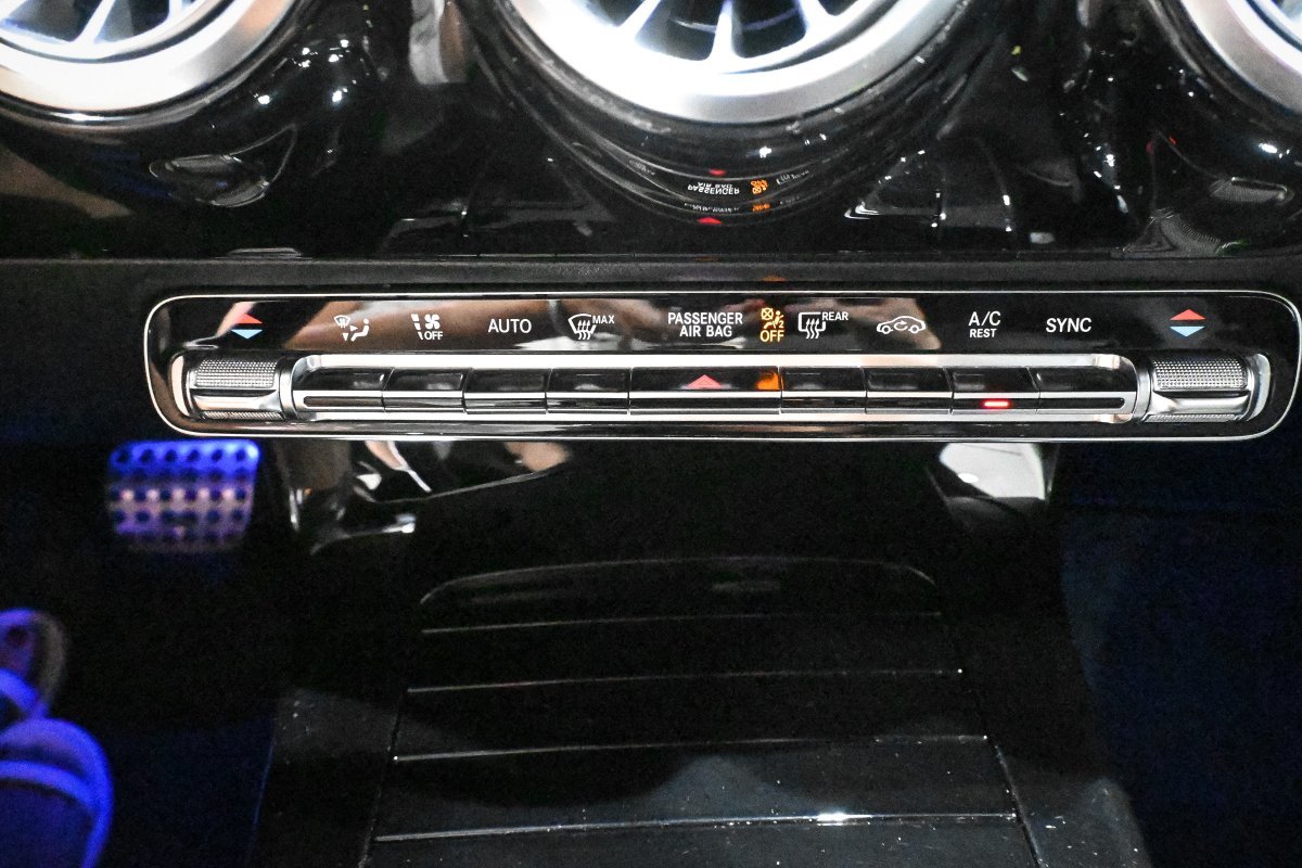 Foto Mercedes-Benz Clase CLA 17