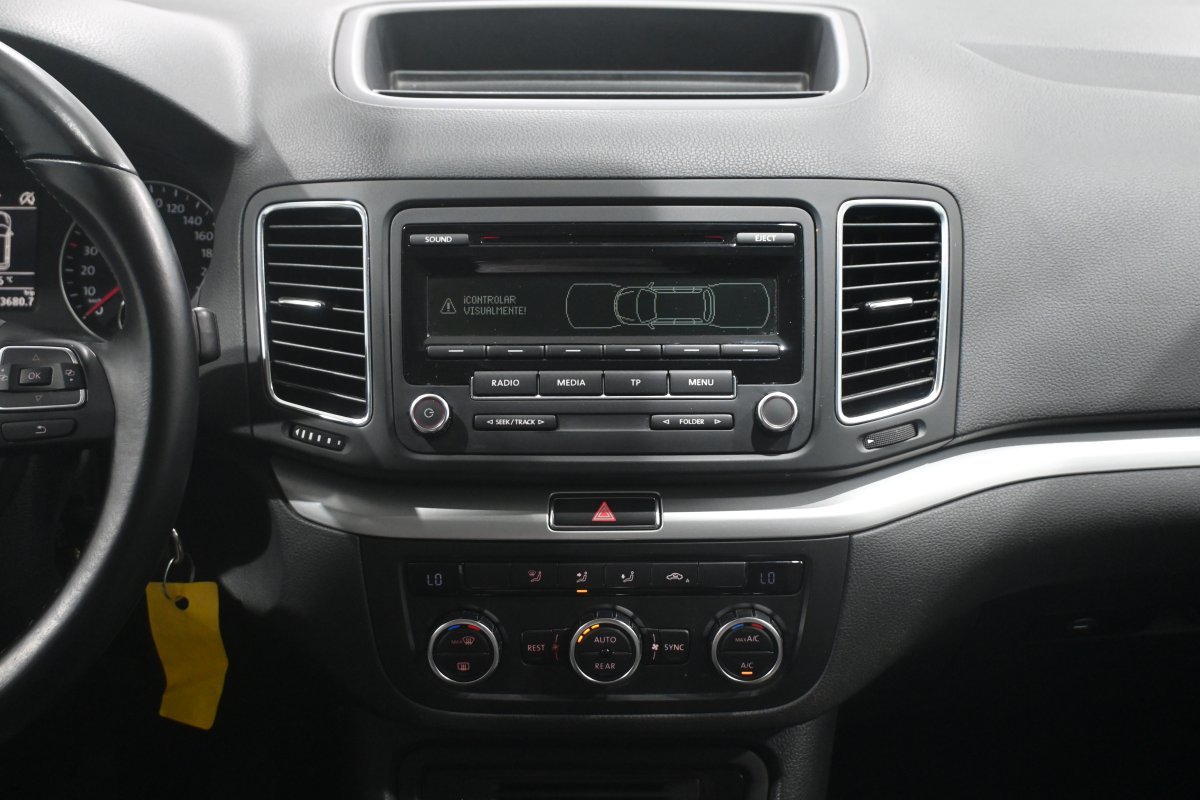 Foto Volkswagen Sharan 13