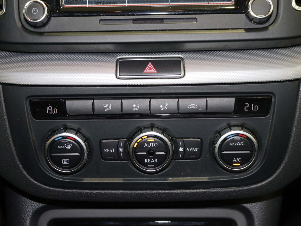 Foto Volkswagen Sharan 19