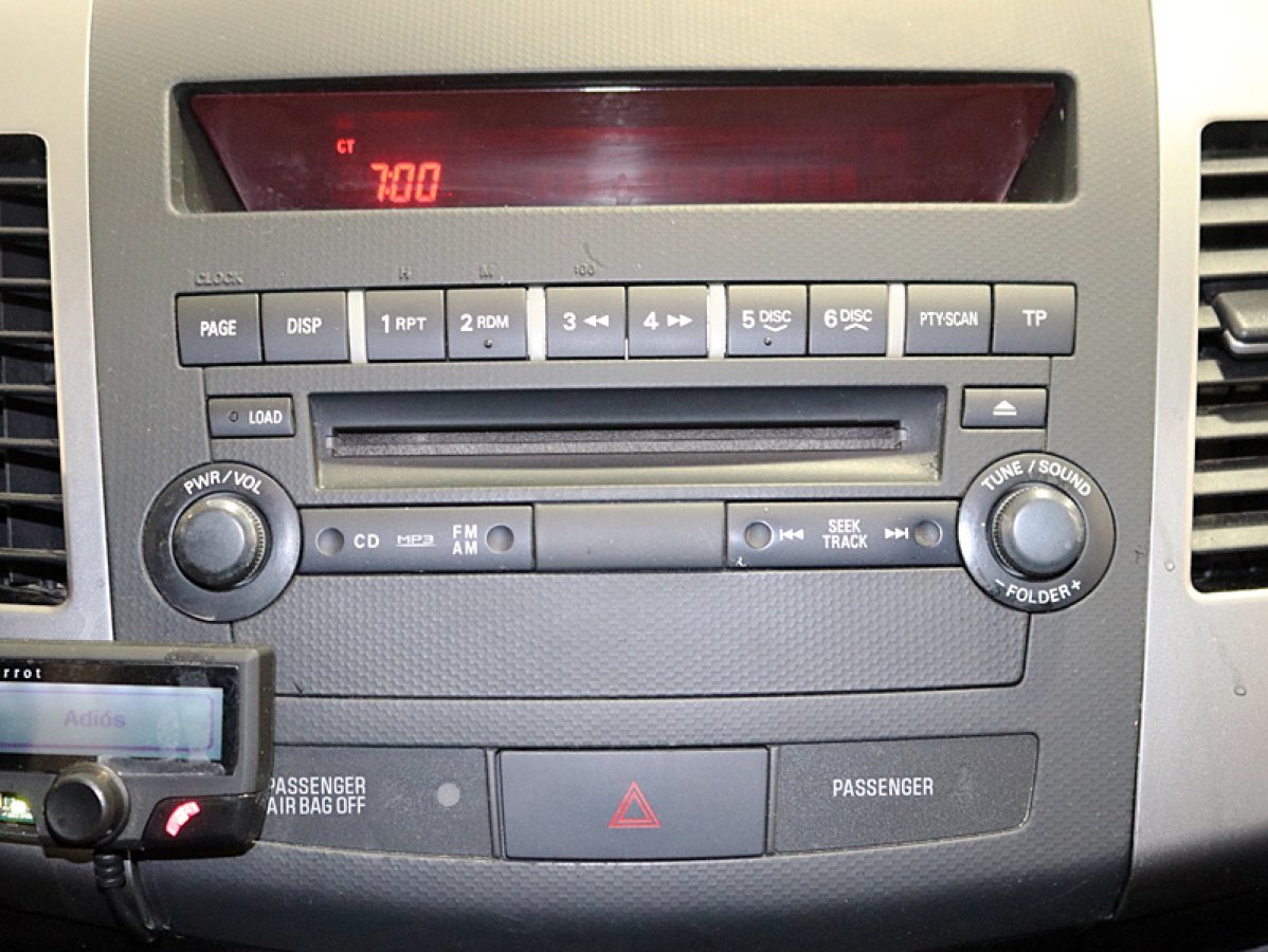 Foto Peugeot 4007 13