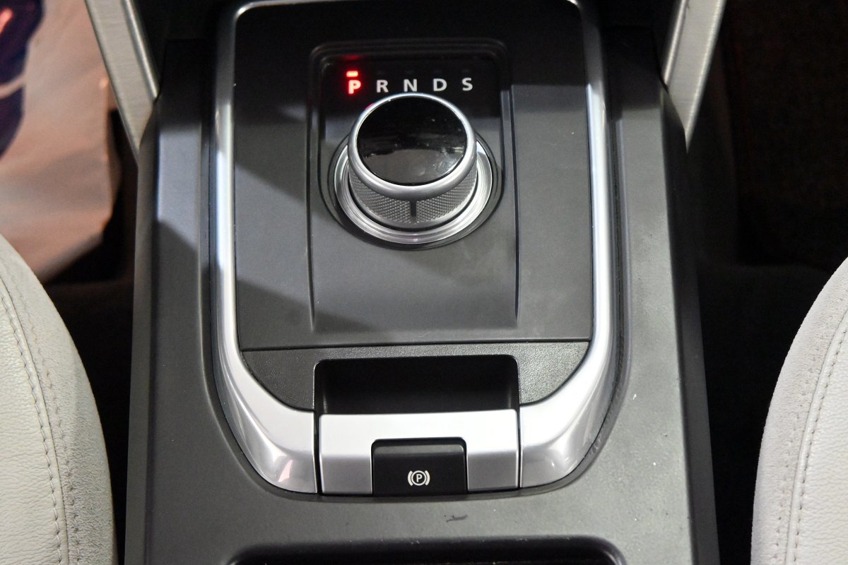 Foto Land-Rover Discovery Sport 21