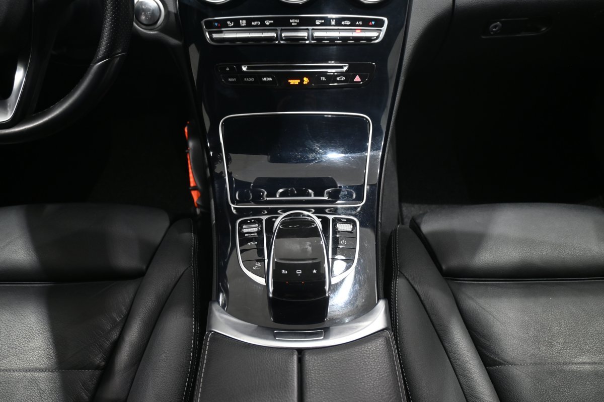 Foto Mercedes-Benz Clase C 21