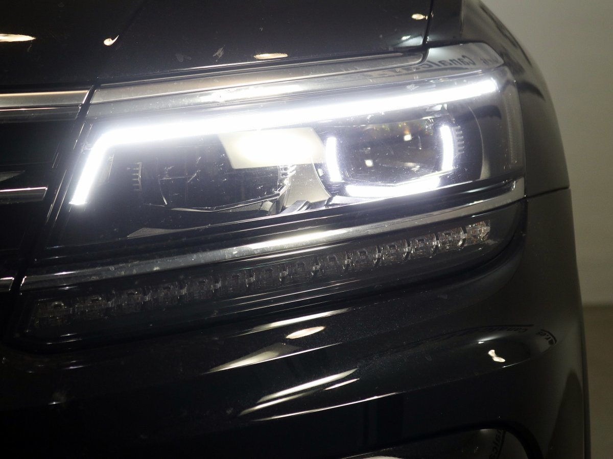 Foto Volkswagen Tiguan 12