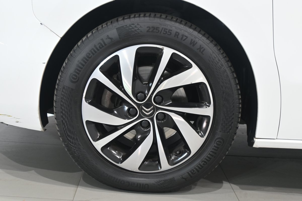 Foto Citroën Spacetourer 27