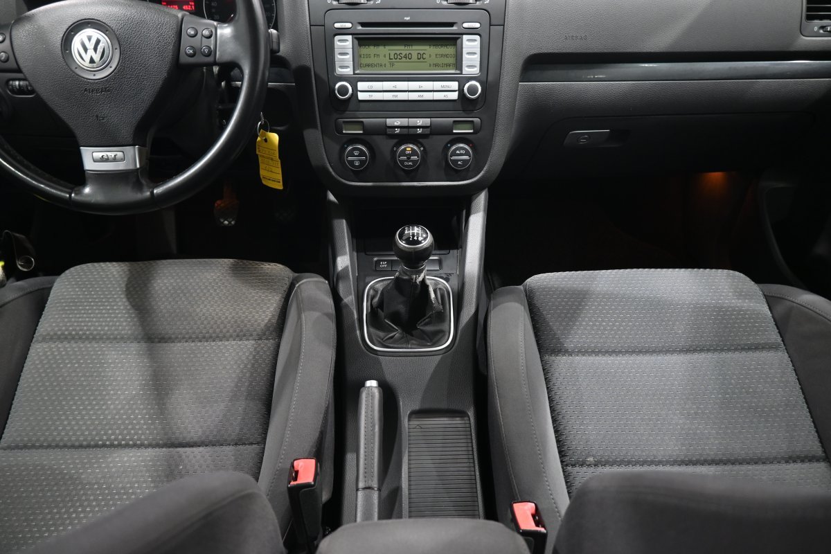 Foto Volkswagen Golf 16