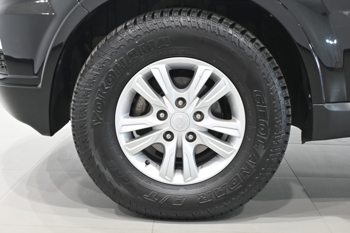 Foto SsangYong Rexton 24