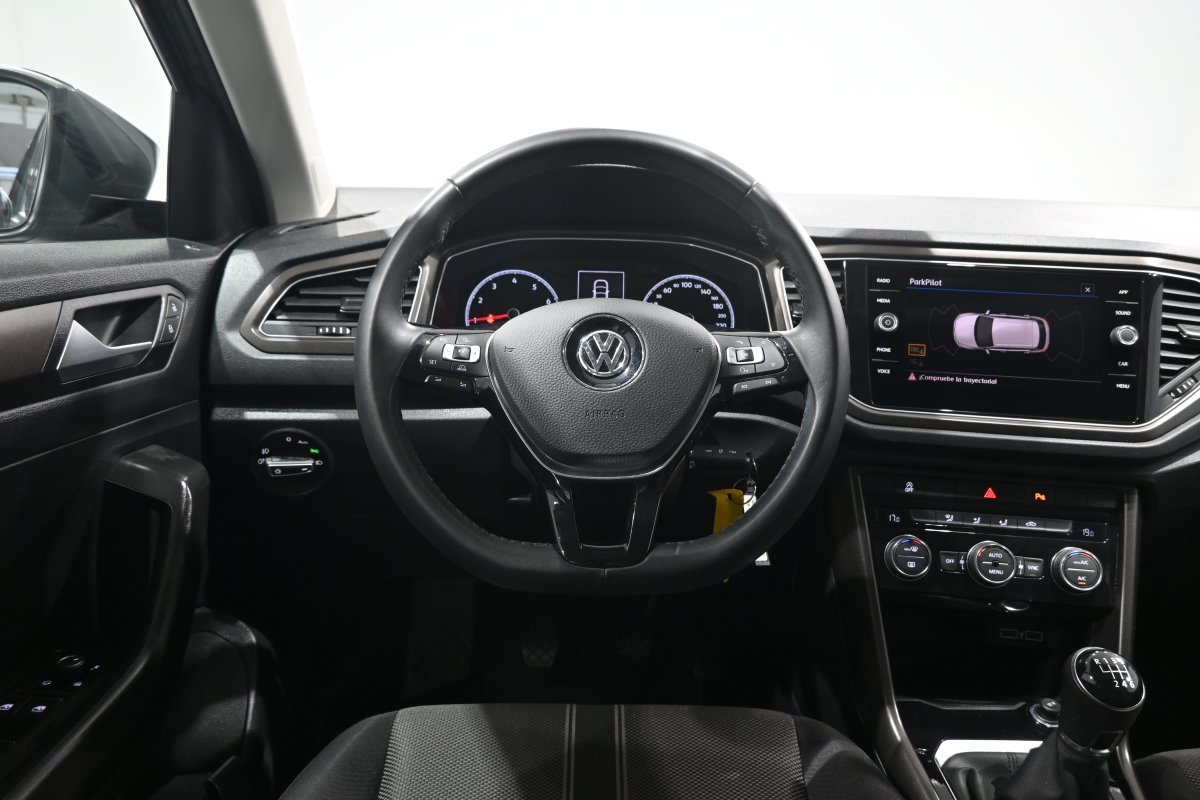 Foto Volkswagen T-Roc 18