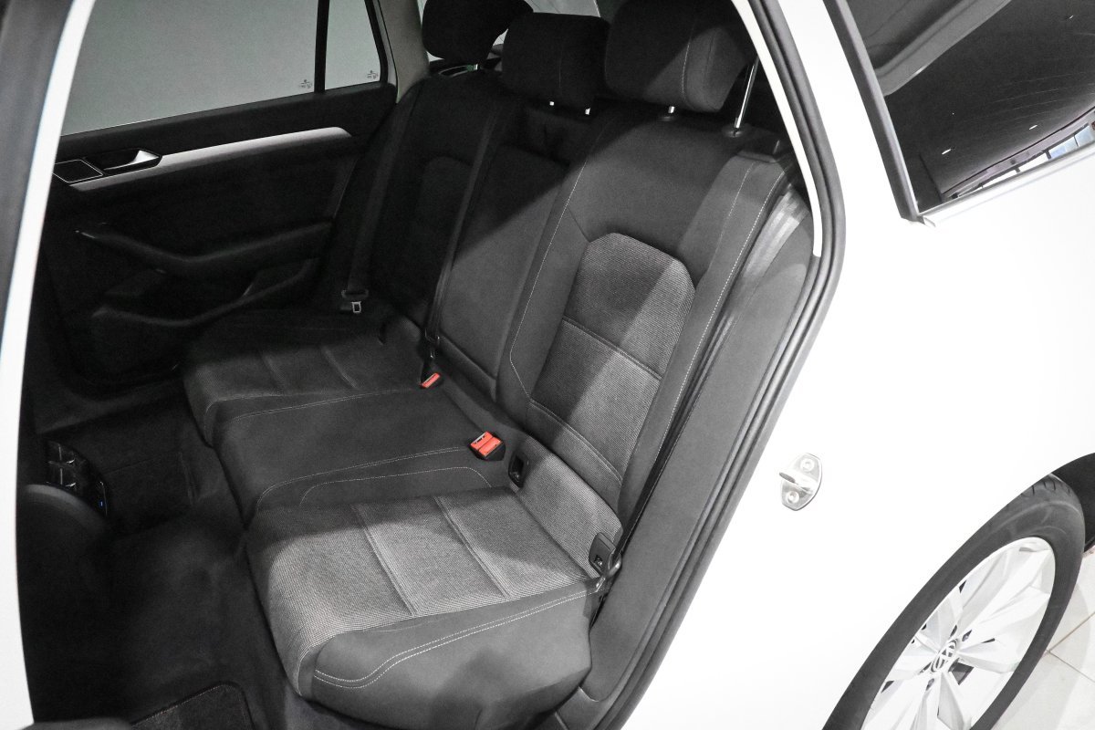 Foto Volkswagen Passat Variant 10