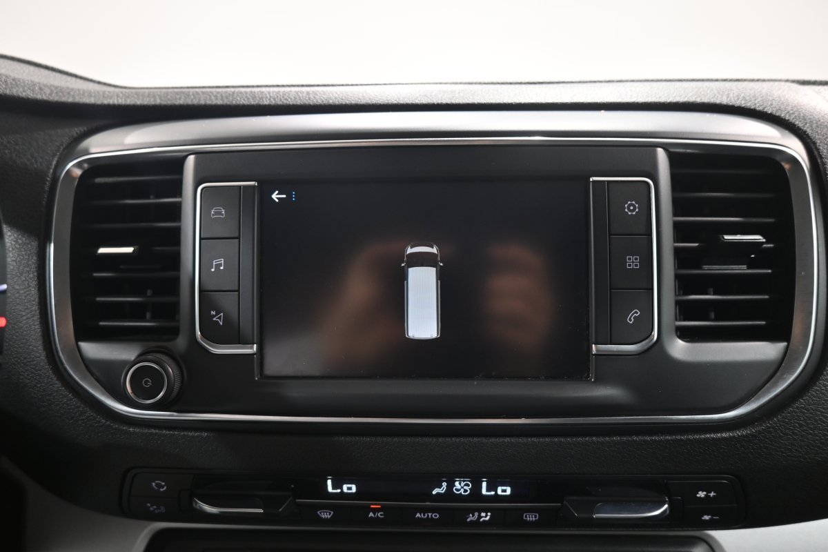 Foto Peugeot Traveller 15