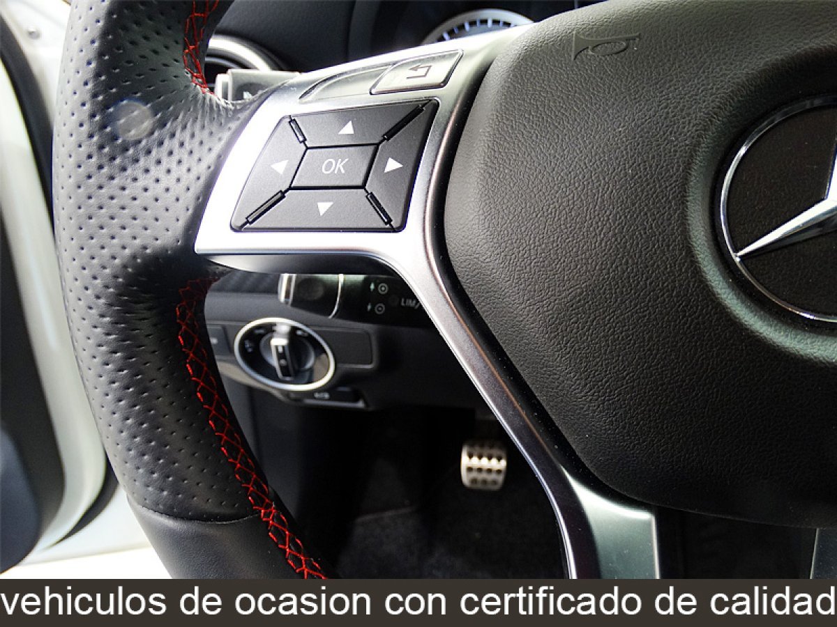 Foto Mercedes-Benz Clase A 32