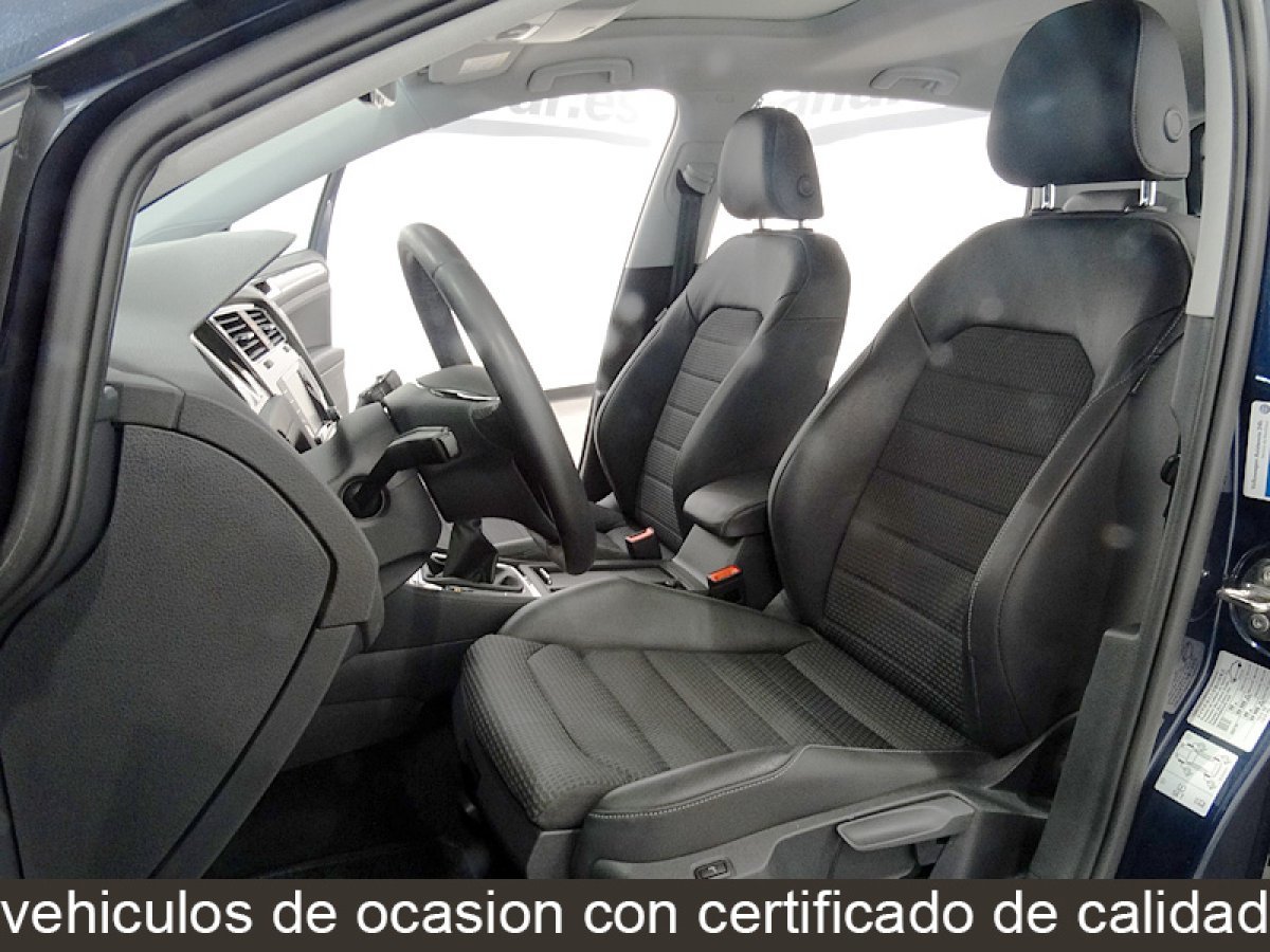 Foto Volkswagen Golf 16