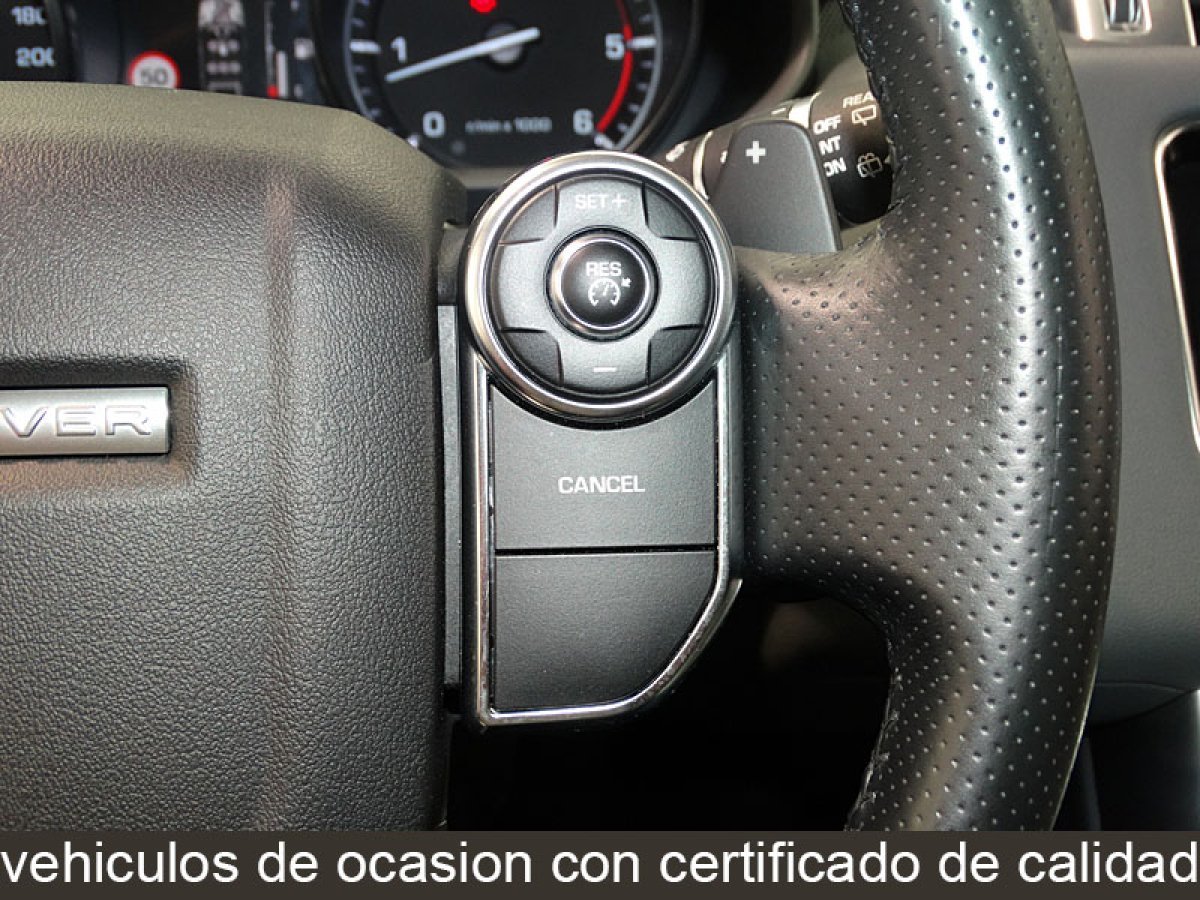 Foto Land-Rover Range Rover Sport 30