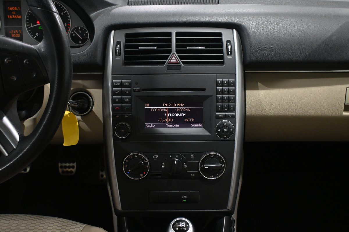 Foto Mercedes-Benz Clase B 14