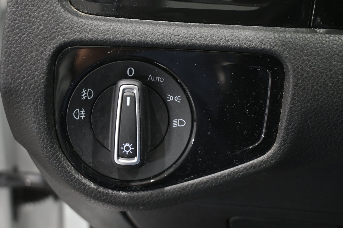 Foto Volkswagen Golf 27