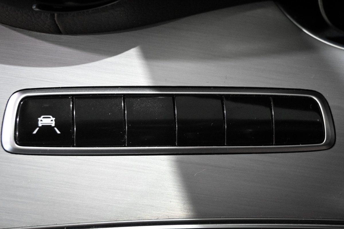 Foto Mercedes-Benz Clase E 14