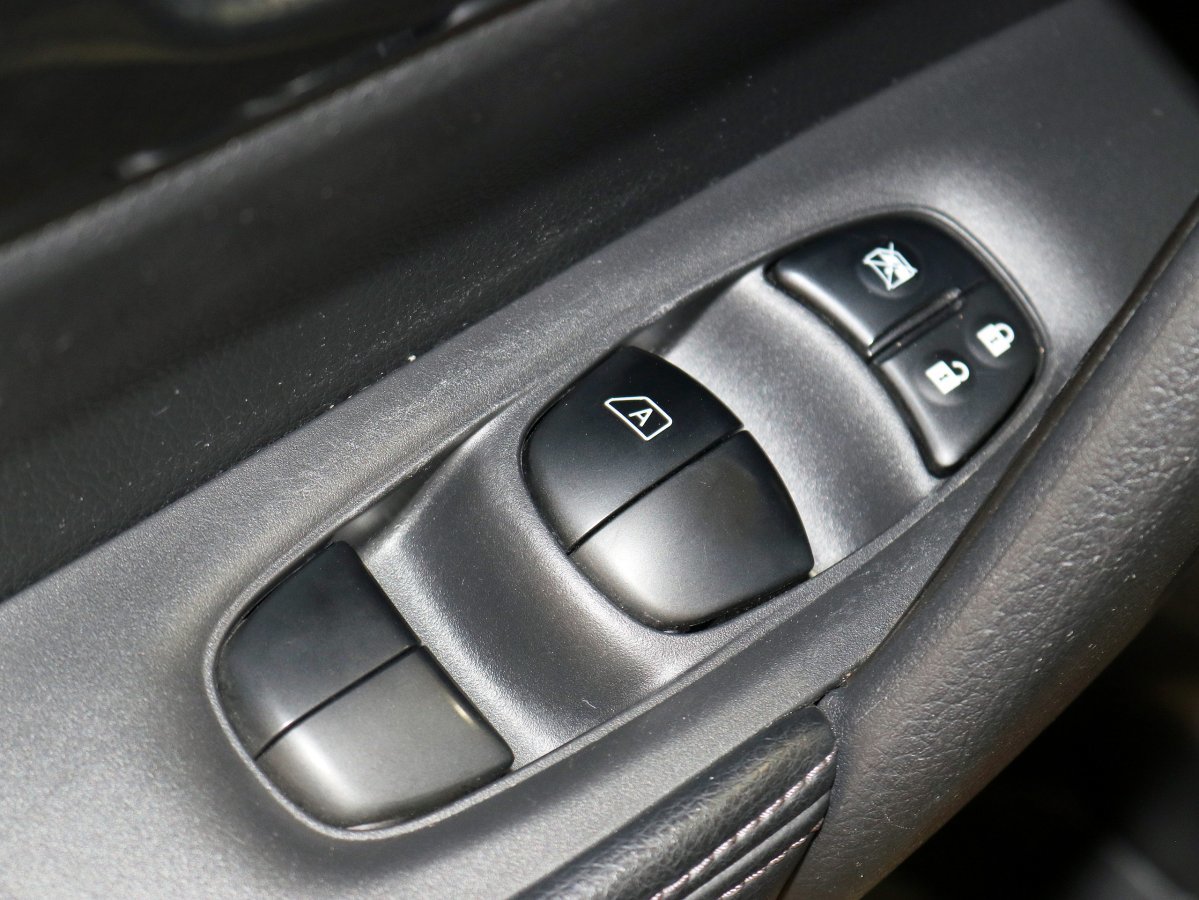 Foto Nissan X-Trail 24