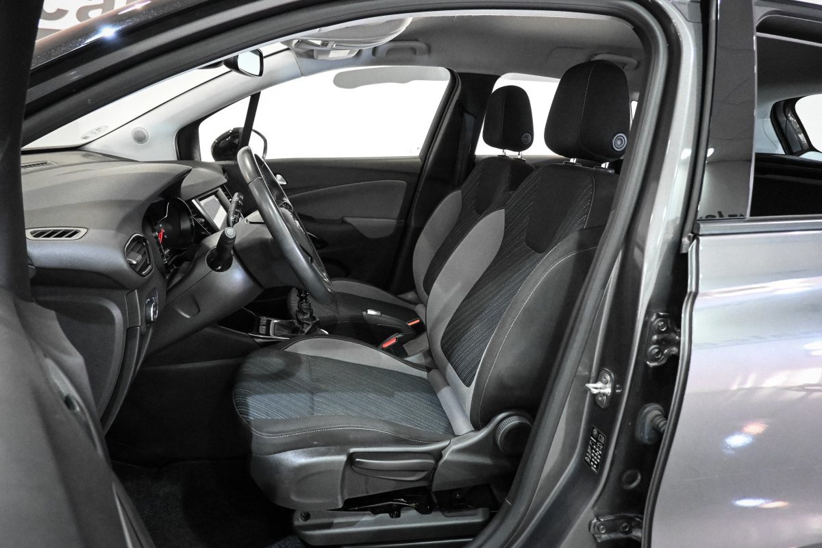 Foto Opel Crossland X 14