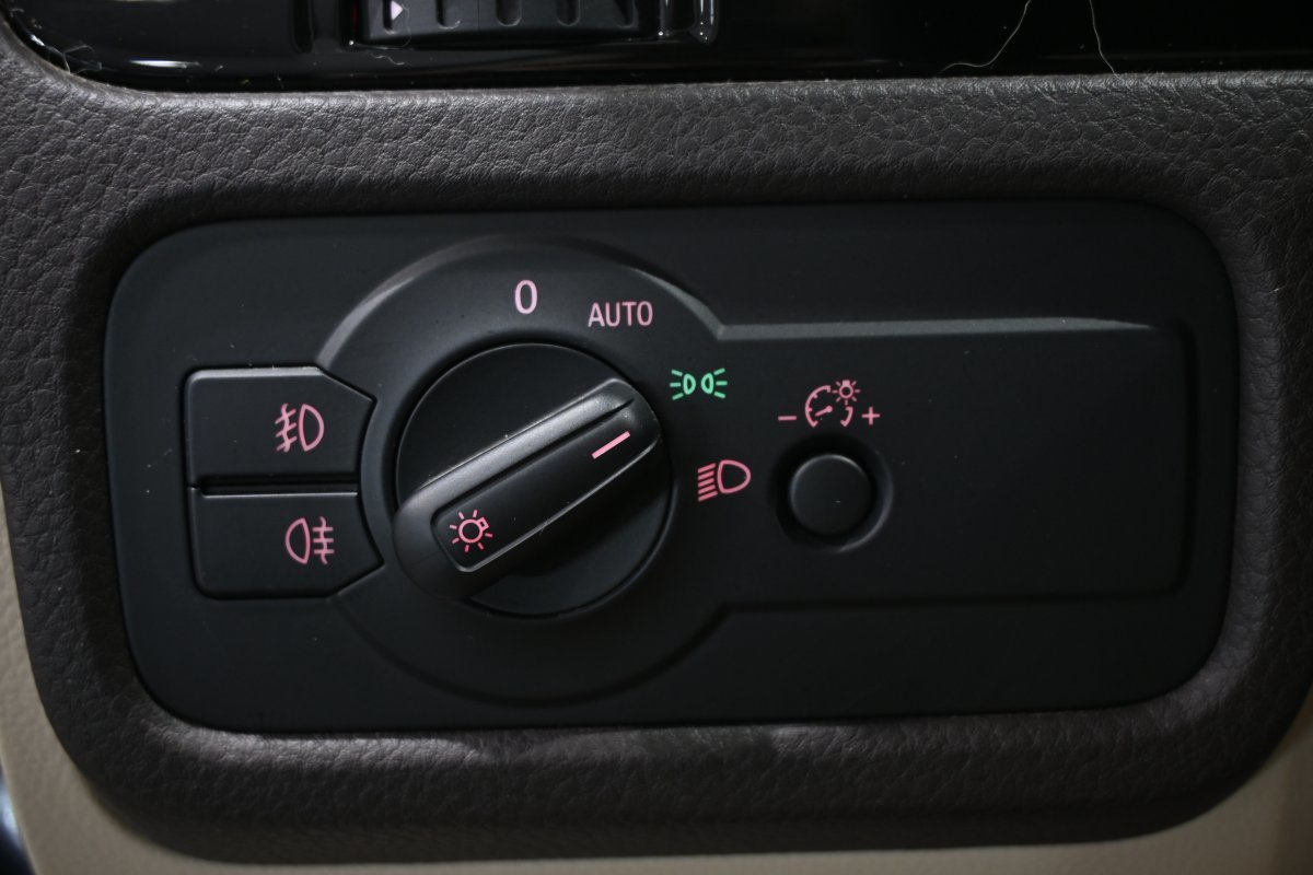 Foto Volkswagen Touareg 28