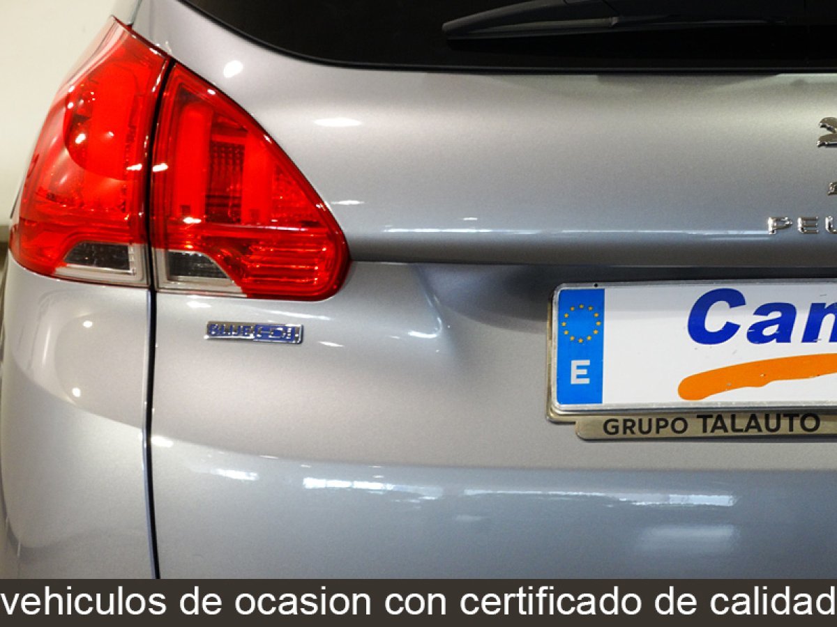 Foto Peugeot 2008 14