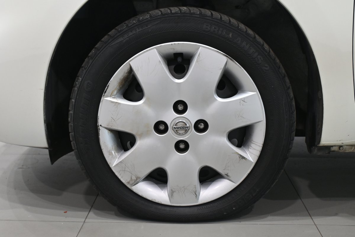 Foto Nissan Micra 27